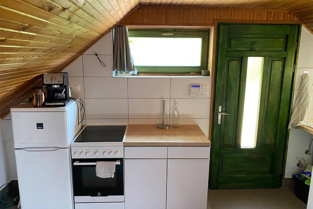 Preshaz A Hegyteton Apartment Pécsely Exterior foto